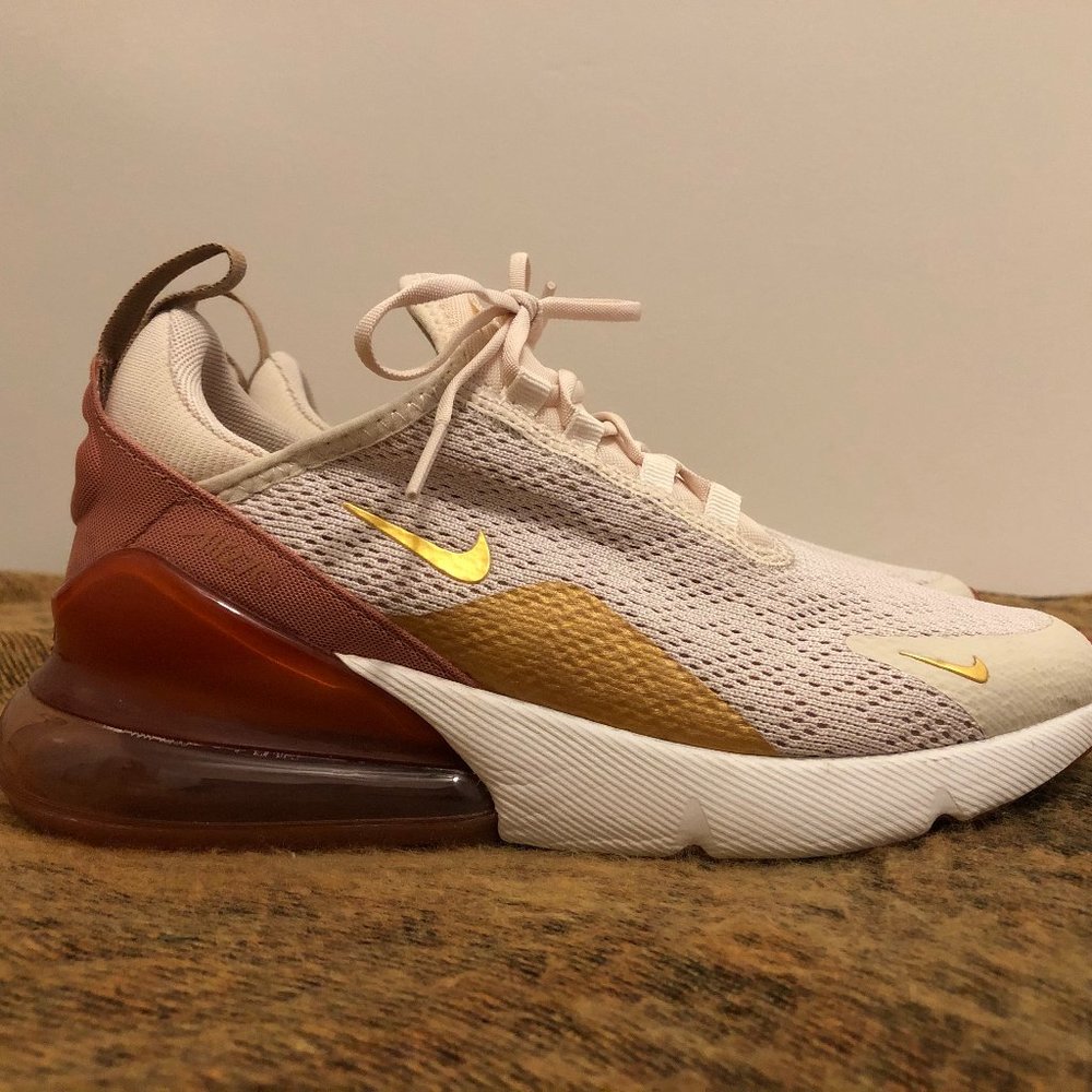 Nike Air Max 270 | Cream & Terra Blush | Sz 6